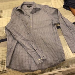 Men's button down dress shirt